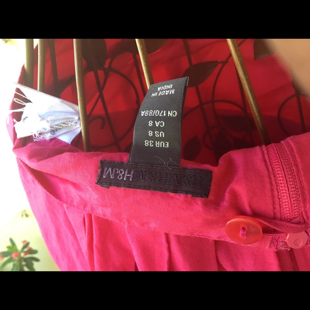 H&M pink and red ombré a-line skirt. - Picture 5 of 5